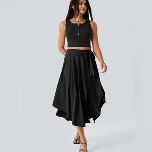 NWT HALARA Breezeful High Waisted Tie Side Split 2-in-1 Curved Hem Skirt. XL